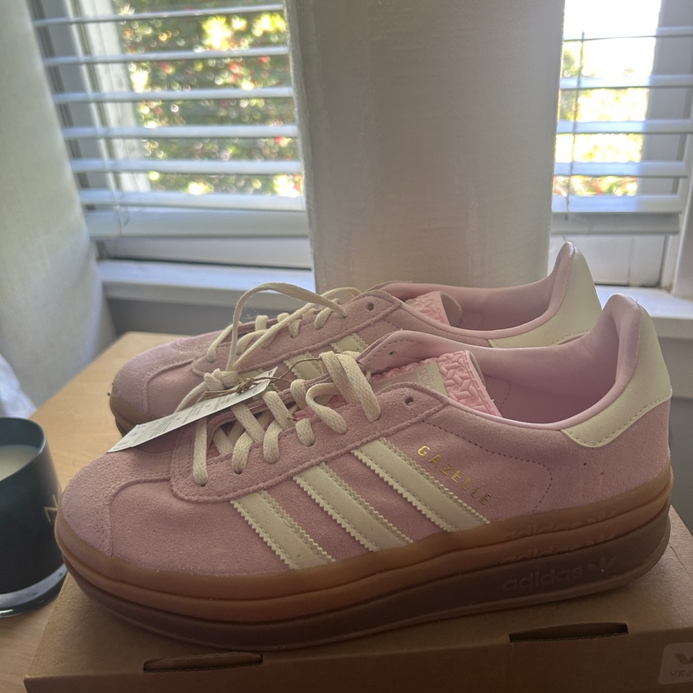 adidas Gazelle Women’s Pink Suede Sneakers with Cream Stripes - Picture 2 of 6